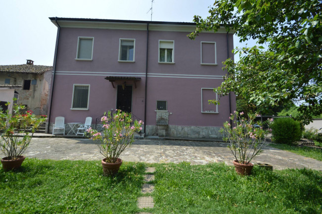 Villa in vendita a Bressana Bottarone