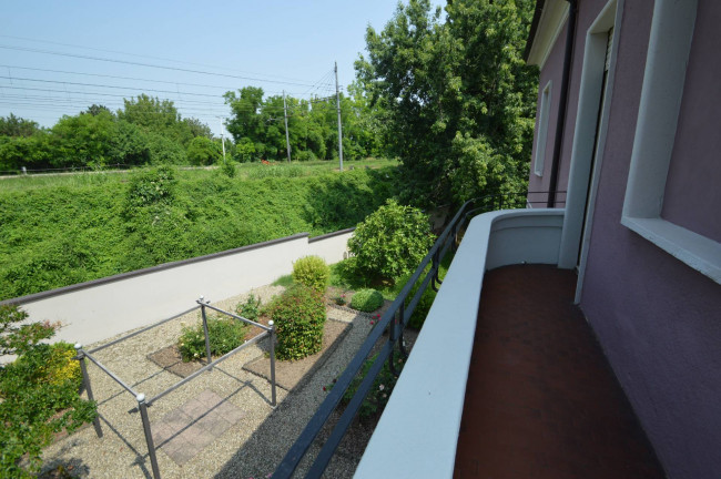 Villa in vendita a Bressana Bottarone