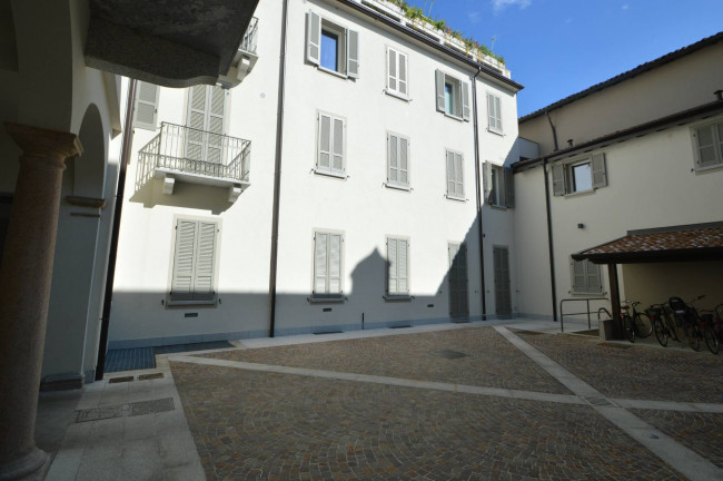Appartamento in vendita a Pavia