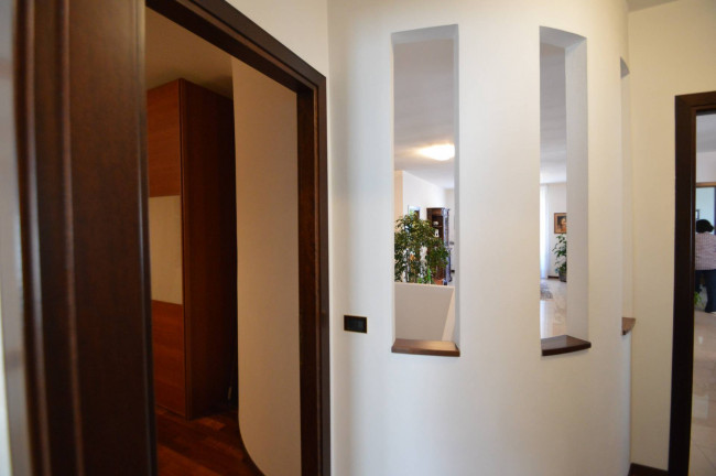 Villa in vendita a Sommo