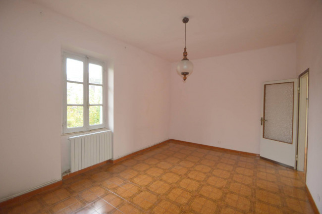 Appartamento in vendita a Linarolo