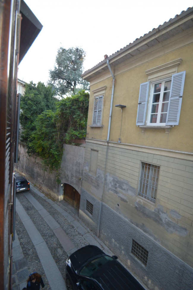 Appartamento in vendita a Pavia