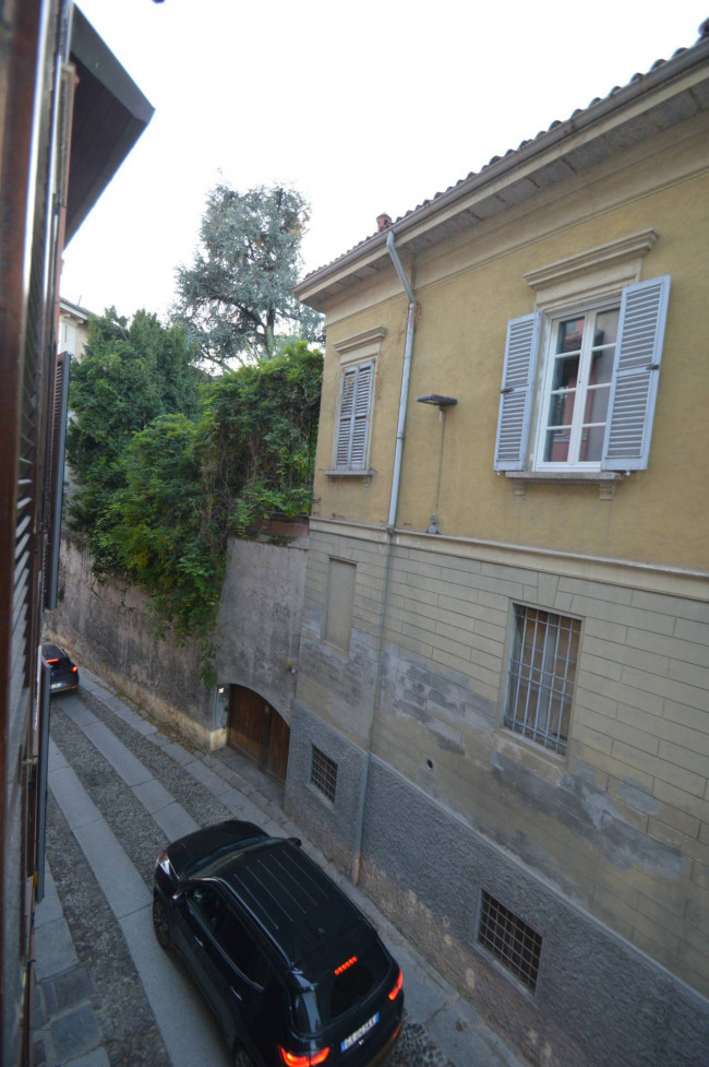 Appartamento in vendita a Pavia