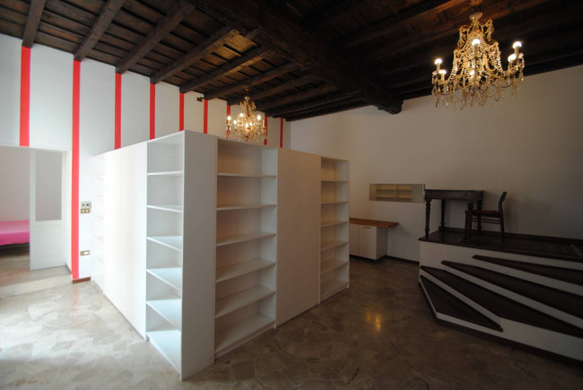 Appartamento in affitto a Pavia