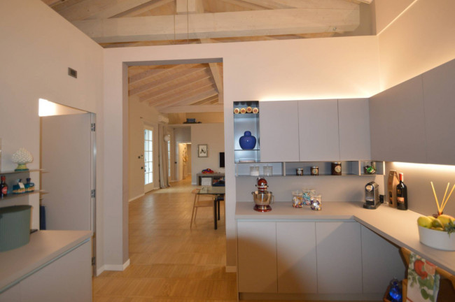 Appartamento in vendita a Pavia