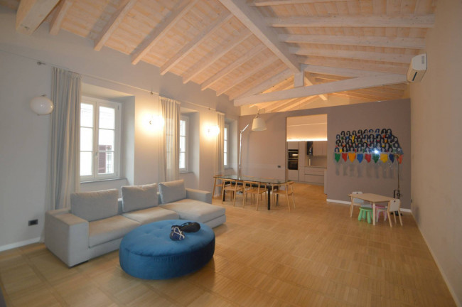 Appartamento in vendita a Pavia