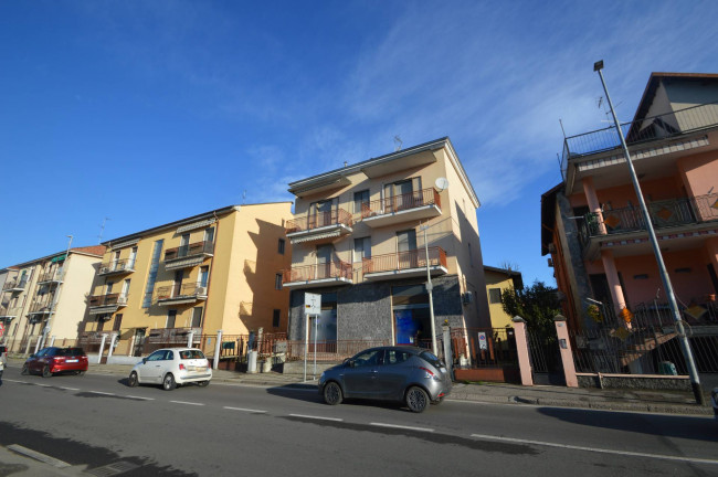 Stabile/Palazzo in vendita a Pavia