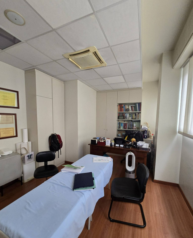 Studio/Ufficio in vendita a Pavia