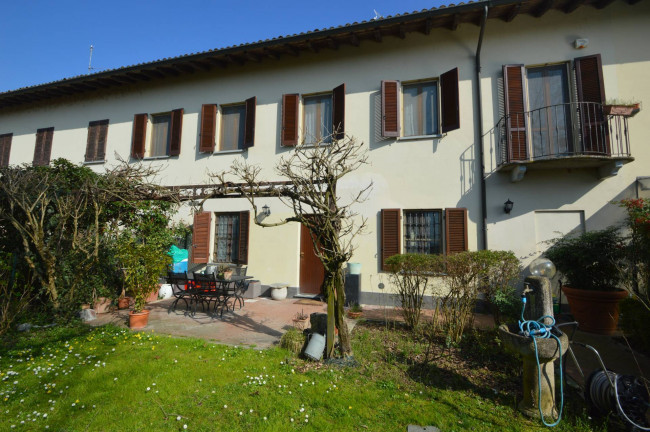 Villette a schiera in vendita a Pavia