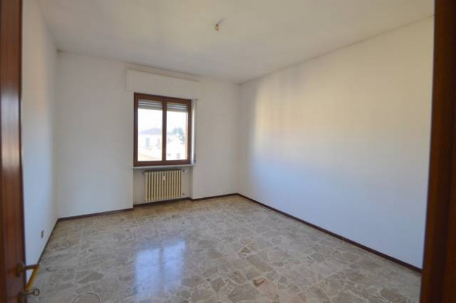 Stabile/Palazzo in vendita a Pavia