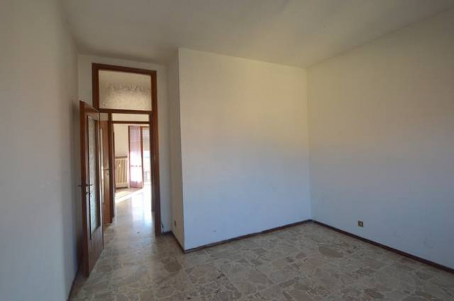 Stabile/Palazzo in vendita a Pavia