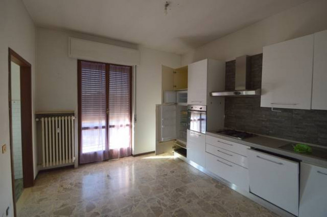 Stabile/Palazzo in vendita a Pavia