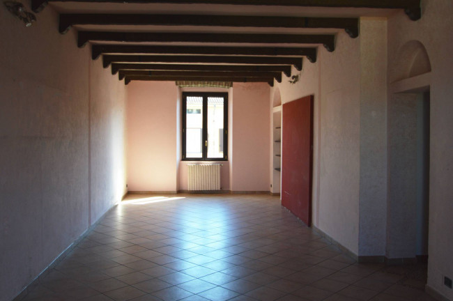 Appartamento in vendita a Pavia