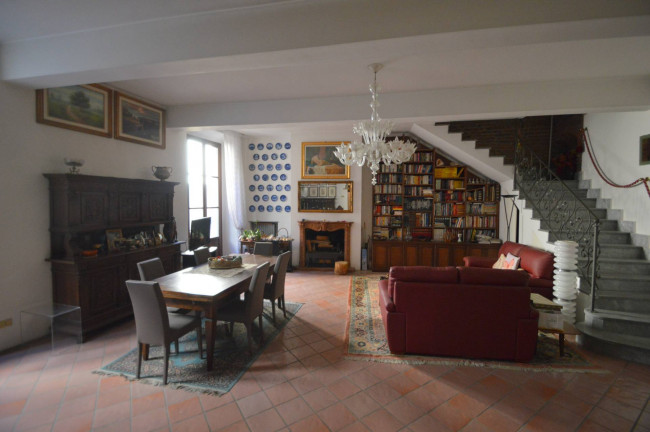 Appartamento in vendita a Pavia