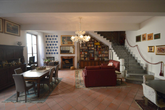 Appartamento in vendita a Pavia