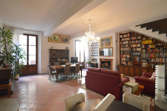 Appartamento in vendita a Pavia