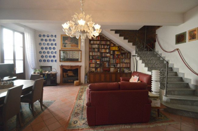 Appartamento in vendita a Pavia