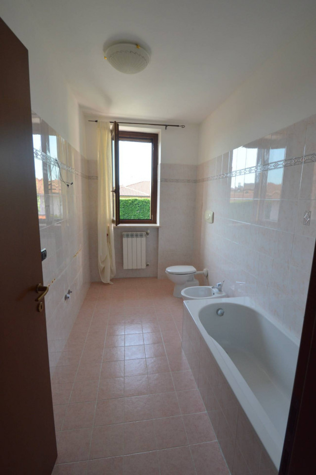 Villa in vendita a Villanova d'Ardenghi