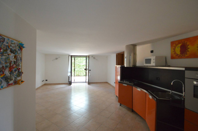 Villa in vendita a Villanova d'Ardenghi