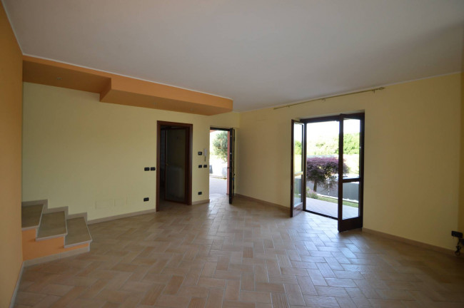 Villa in vendita a Villanova d'Ardenghi