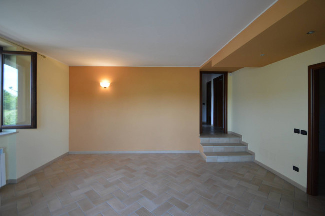 Villa in vendita a Villanova d'Ardenghi