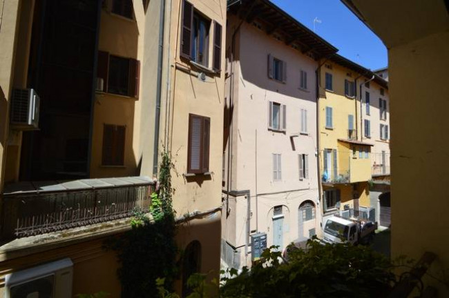 Appartamento in vendita a Pavia