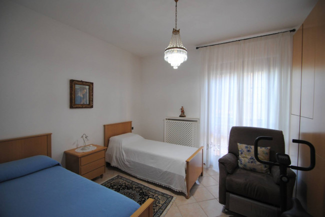 Villa in vendita a Linarolo