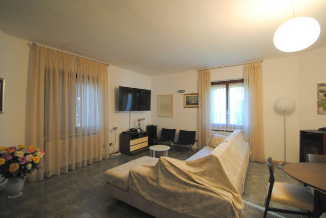 Villa in vendita a Linarolo