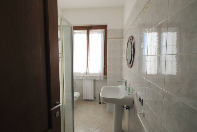 Villa in vendita a Linarolo