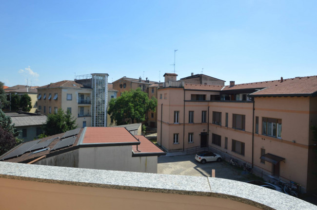 Appartamento in affitto a Pavia
