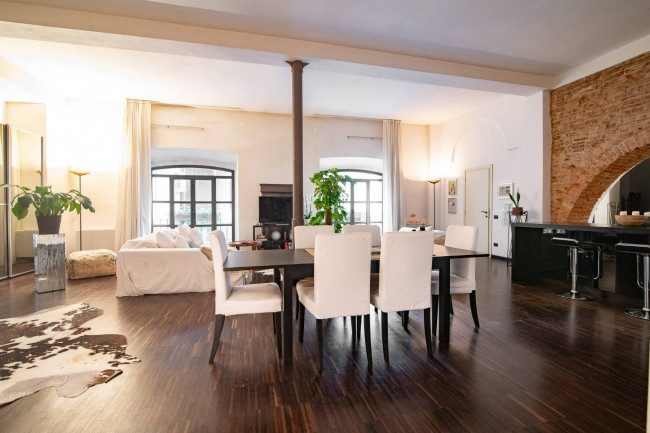 Appartamento in vendita a Pavia