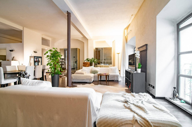 Appartamento in vendita a Pavia