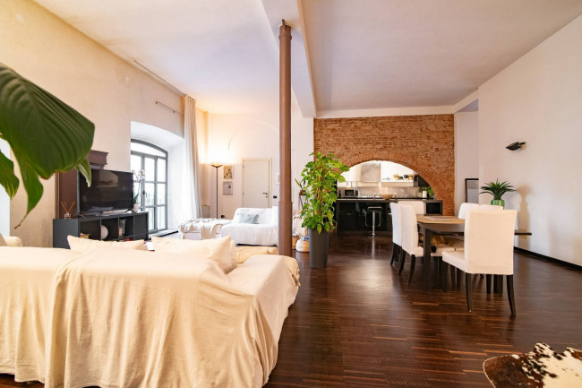 Appartamento in vendita a Pavia
