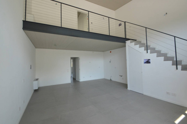 LOFT in vendita a Pavia