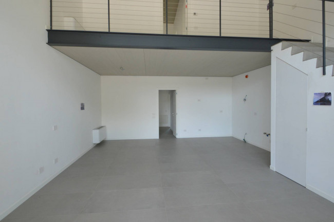 LOFT in vendita a Pavia