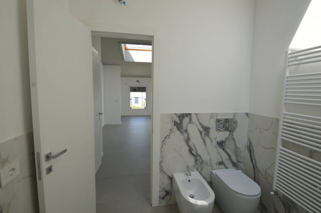 LOFT in vendita a Pavia