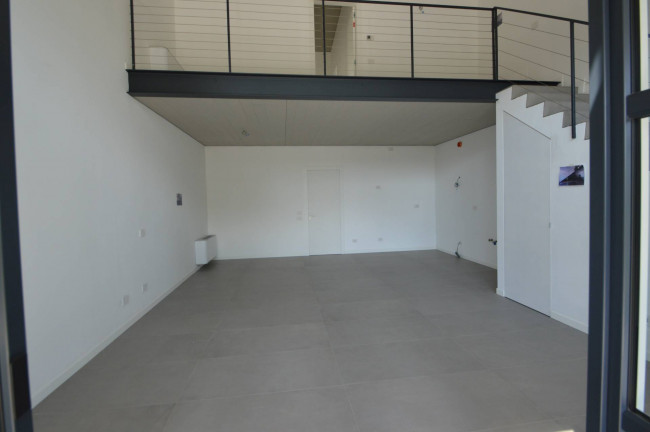 LOFT in vendita a Pavia