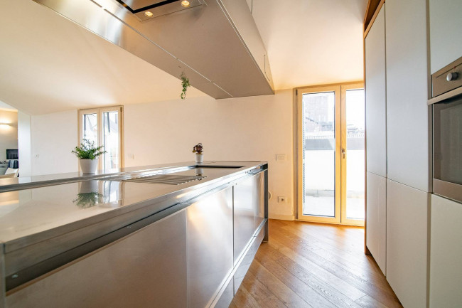 Appartamento in vendita a Pavia