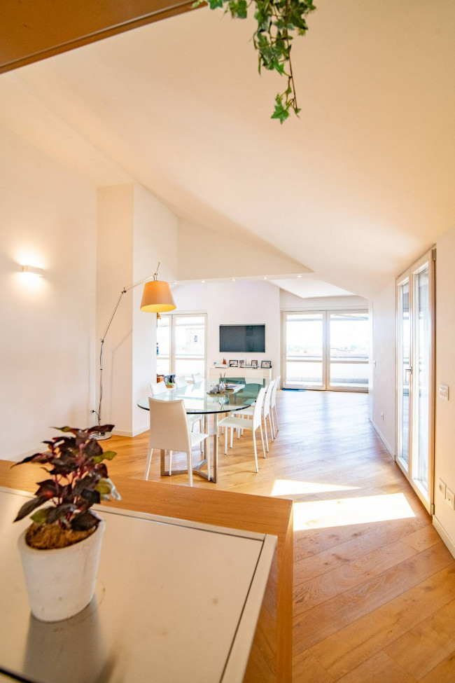 Appartamento in vendita a Pavia
