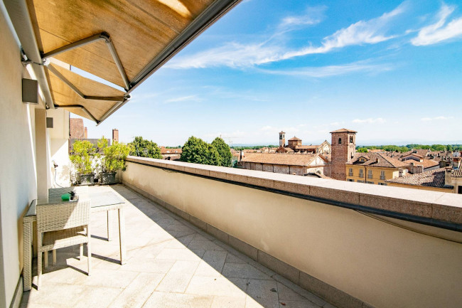 Appartamento in vendita a Pavia
