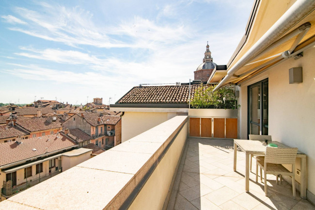 Appartamento in vendita a Pavia