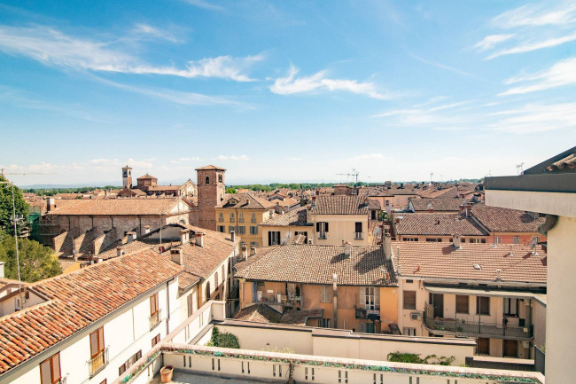 Appartamento in vendita a Pavia