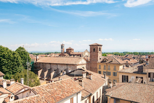 Appartamento in vendita a Pavia
