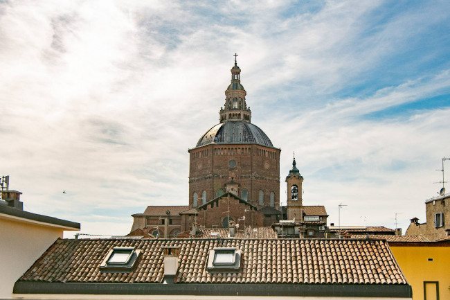 Appartamento in vendita a Pavia