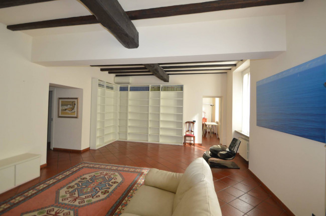 Appartamento in vendita a Pavia