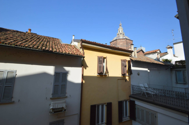 Appartamento in vendita a Pavia