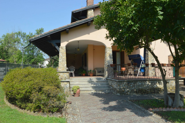 Villa in vendita a Pavia