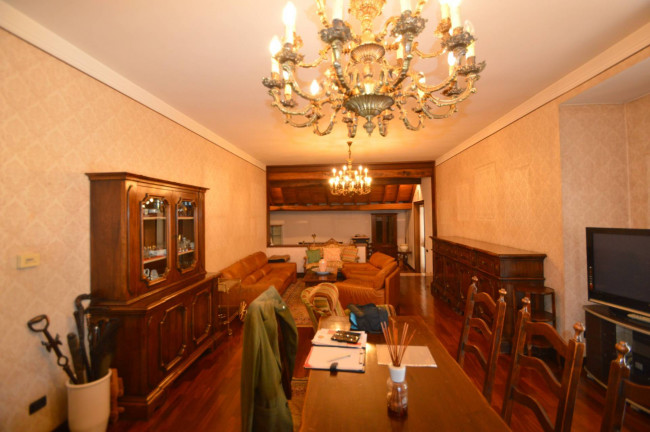Villa in vendita a Pavia