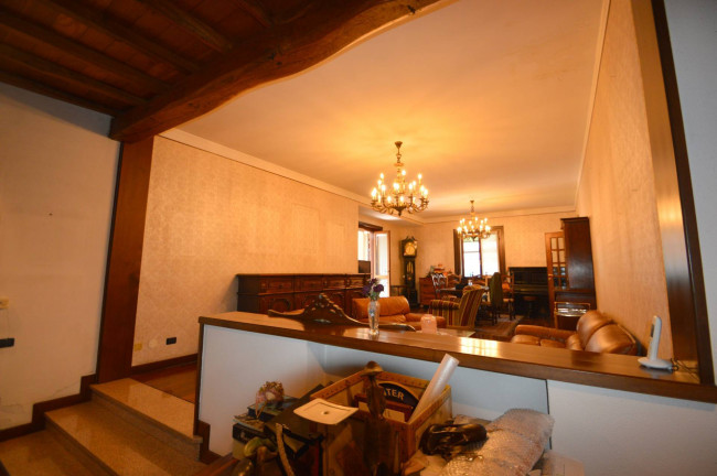 Villa in vendita a Pavia