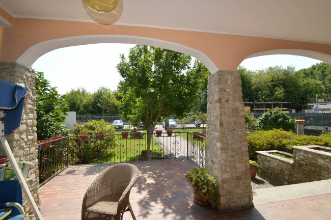 Villa in vendita a Pavia